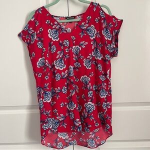 Express WomenFloralBlouse Red Pink Blue Short Sleeve V-Neck Tunic Top Size Large